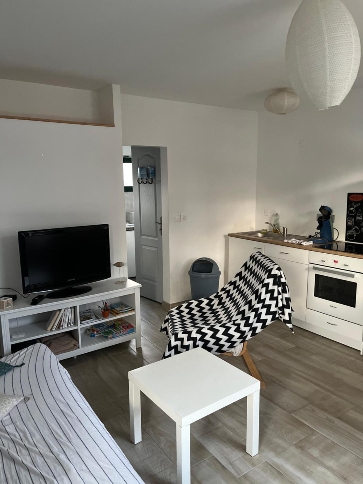 Appartement Proche Mer ! Ла Транш-сюр-Мер Екстериор снимка
